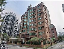 稀有釋出信義計劃區信義雅翠A區三房+車位象山捷運