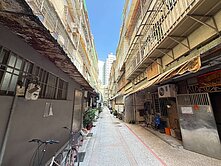 京華城鄰大巨蛋松菸文創園區大二房