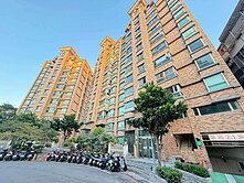 鬧中取靜方正格局坡平車.不到20年