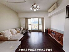 宜蘭市中心明星學區高樓層無敵山景4房車位宅