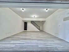 國美館特區 | 柳川水岸 | 全新整理樓店+平車