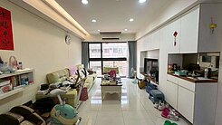 悠活郡!!!新光重劃區美三房+平面車位、抗跌保值