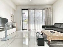 【大里中興商圈】輕屋齡質感車庫別墅🏡