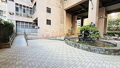 佳瑪商圈電梯邊間二房