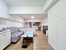 名人園邸收租金店面