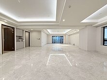 總太東方帝國千萬裝潢豪邸三平車