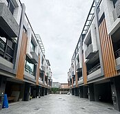 降‼️沙鹿全新孝親車庫別墅免兩千萬