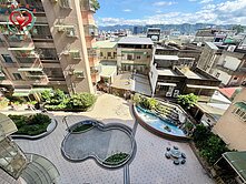 中正新天地美妝三房車🍎同心圓黃建霖