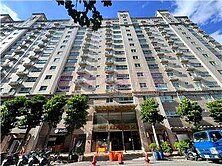 巨星生活家電梯３房平車｜全社區最俗！