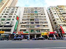 信義國小捷運文化中心零公設翻新時尚大3房電梯大樓