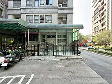 南區｜大慶商圈x中山醫｜全新整理一樓邊間挑高大三房