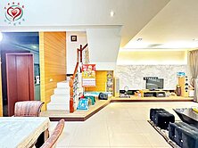 鶯歌華登電梯透店別墅(同心圓詩涵)