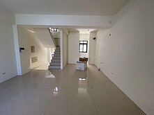 頭份建國路/愛丁堡社區別墅