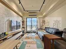 ★栓★大降★南區鼎泰鑫聚6年屋三房+車位裝潢視野戶