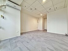 中國醫商圈⼤套房獨洗曬