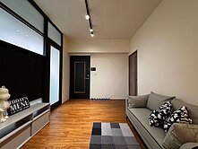 大遠百時尚全新2+1