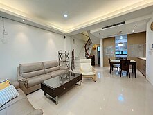 十期東山高中|雙車別墅|社區唯一釋出|世紀莊園