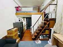 銘傳老闆邊間挑高樓中樓美套房