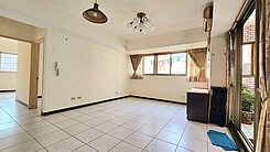 黎明商圈心臟地帶4房1樓平車