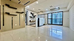 ｛余育賢｝鳳頂特區〃多城國際〃景觀３房平車❤獨家