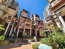 ｛余育賢｝澄清湖〃電梯四車豪邸〃翠璧莊園❤地48坪