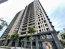 美術館特區擁樂3+1房平面車位稀有釋出