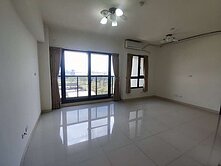 機場捷運公園首排3改2房+車位