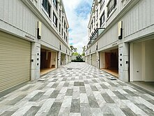 日興興富三|全新大面寬電梯別墅|新富綠園道