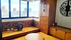 亞灣三多商圈/三面採光大四房+平移車位