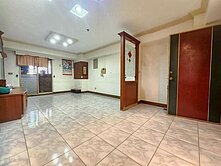 C29輕軌樹德家商站肯德基旁邊間高樓層三房+車位