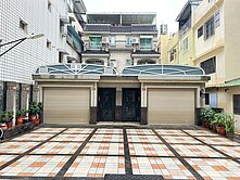 鳳山文山商圈旁大地坪53.24坪雙車墅