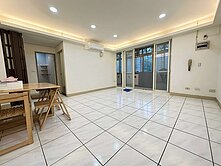 珍心推薦~[影音]北港國小275巷美妝頂家六房美寓