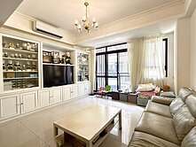 🍊🍊仁武霞海特區大四房車庫別墅🚙