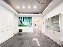 【精選好案】未來黃線正路面寬五米黃金透店