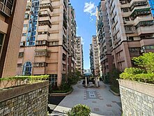 南勢角站低總社區陽台套房