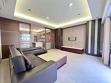 火車站別墅、活路社區、面前小公園、永久棟距