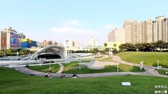 獨賣文心森林公園朝南透天/近大墩學區