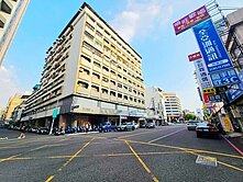 高雄美麗島捷運零公設大露台翻新雙衛大2房華廈