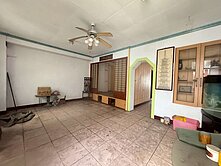 超大地坪38坪.面寬六米.698萬買一個家