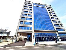 鴻輝AI首席ESG智慧廠辦~