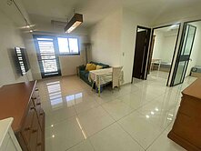 近家樂福.輕軌旁.鑫天地高樓三房平移車位