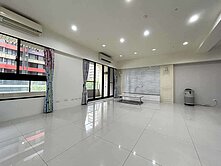 美術館特區樹梢戶｜擁樂｜3+1房平面車位♡