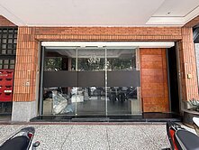 ㄚ妃推｜近文心崇德捷運站｜人潮錢潮7米面寬燙金店面