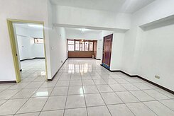 上安國小~採光3房+車位