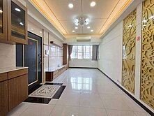 板橋金門街溫馨三房+車位