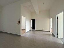 夢時代景觀漂亮四房平車		