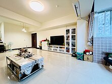 安康XXL鋼骨三房車｜室內空間寬敞｜附坡平大車位