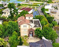 椰子林豪華庭院大農舍(急售)