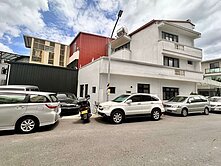 近樹德路新興路交叉口大地坪別墅可停多部車