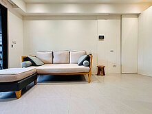 #榮總商圈#左營三房機下車附大露臺